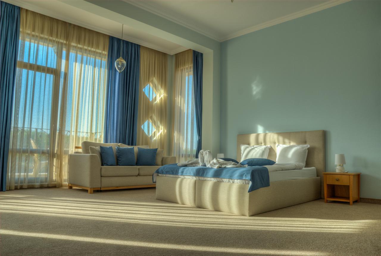 Hotel Chateau Des Bergers Targovishte  Eksteriør billede