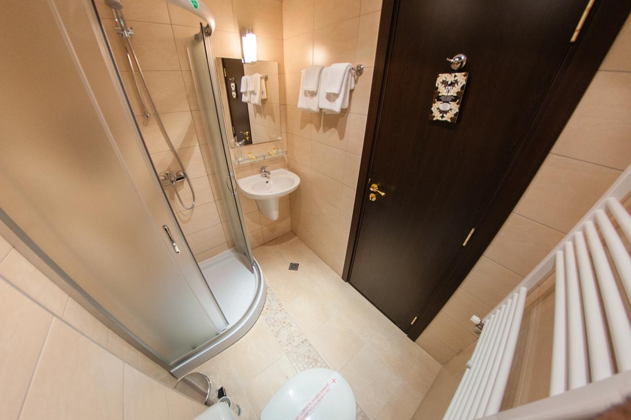 Hotel Chateau Des Bergers Targovishte  Eksteriør billede